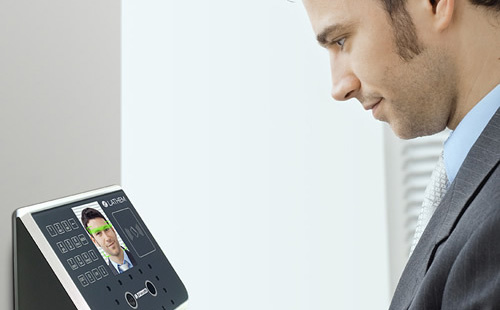 公司安裝一套人臉識別系統(tǒng)需要多少錢？